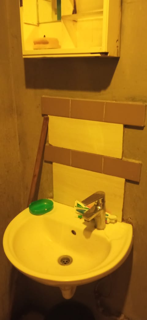 2 Bedroom Property for Sale in Heideveld Western Cape